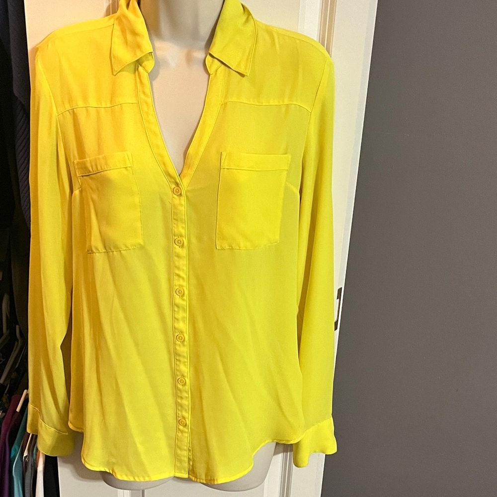 Express Yellow Women's Portofino Button-Up Blouse
